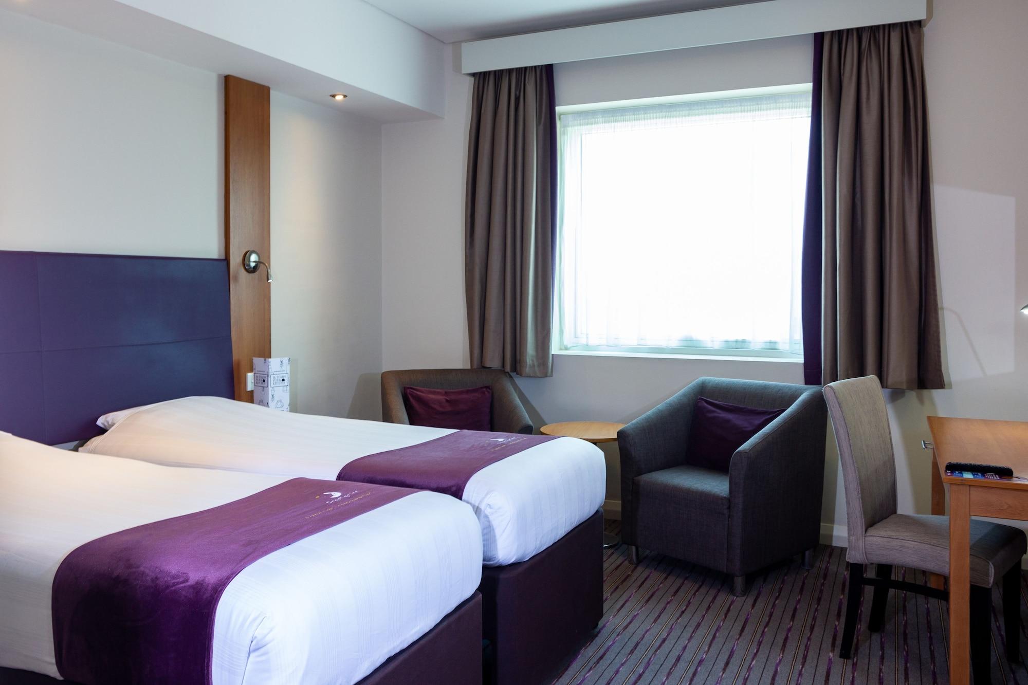 Premier Inn Dubai Silicon Oasis Exterior foto