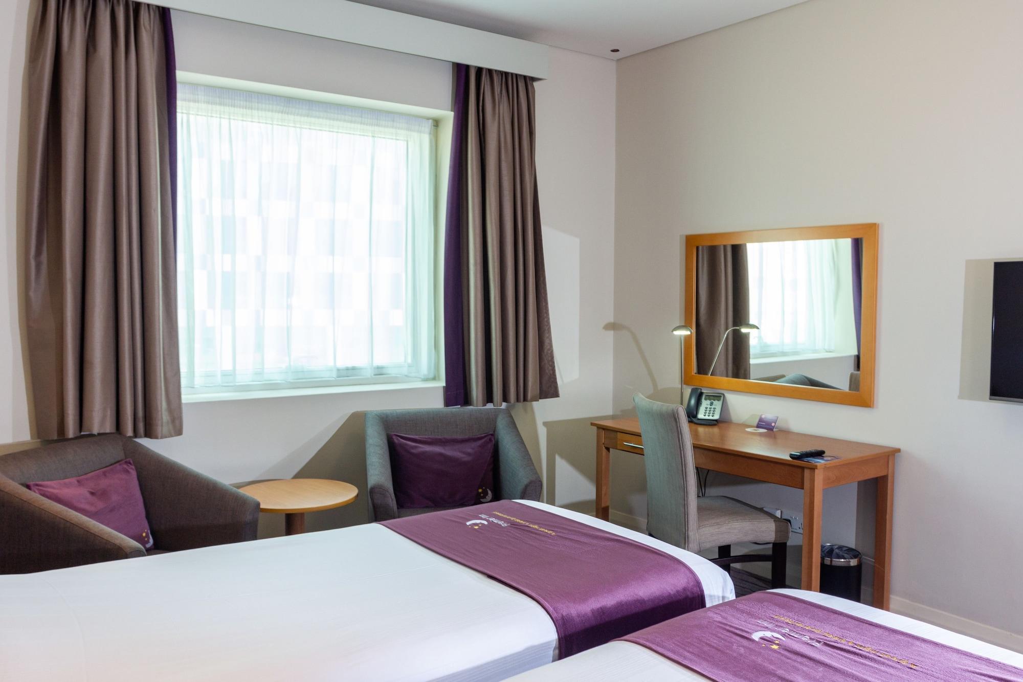 Premier Inn Dubai Silicon Oasis Exterior foto