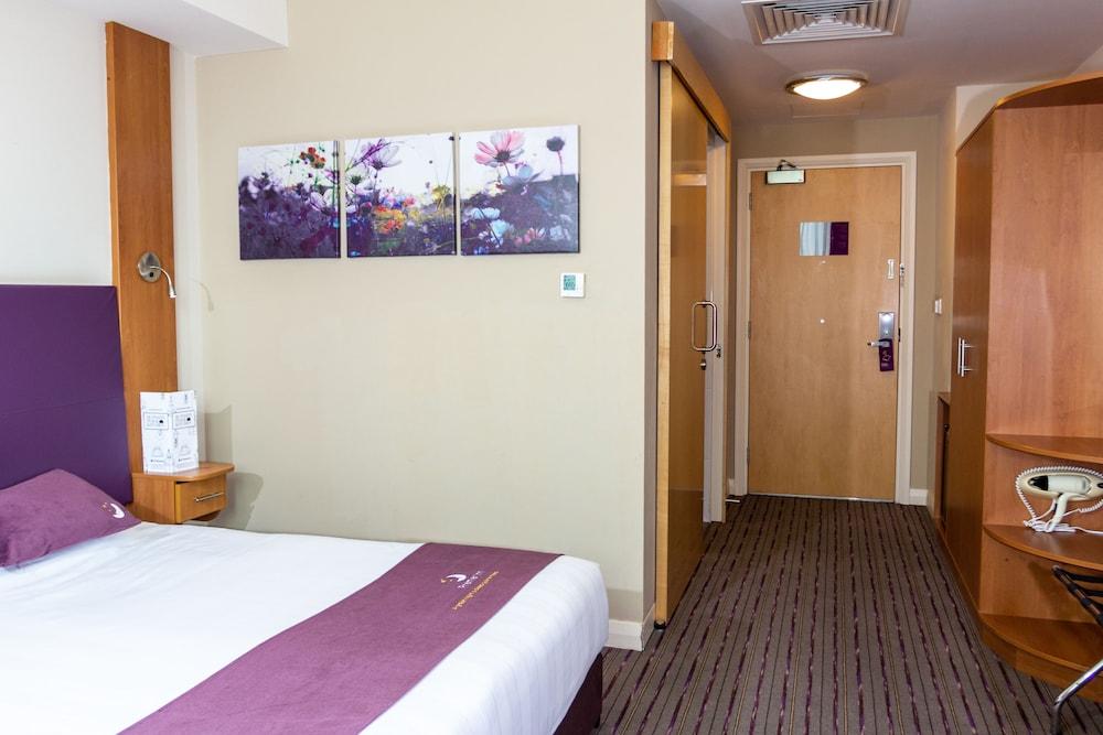 Premier Inn Dubai Silicon Oasis Exterior foto
