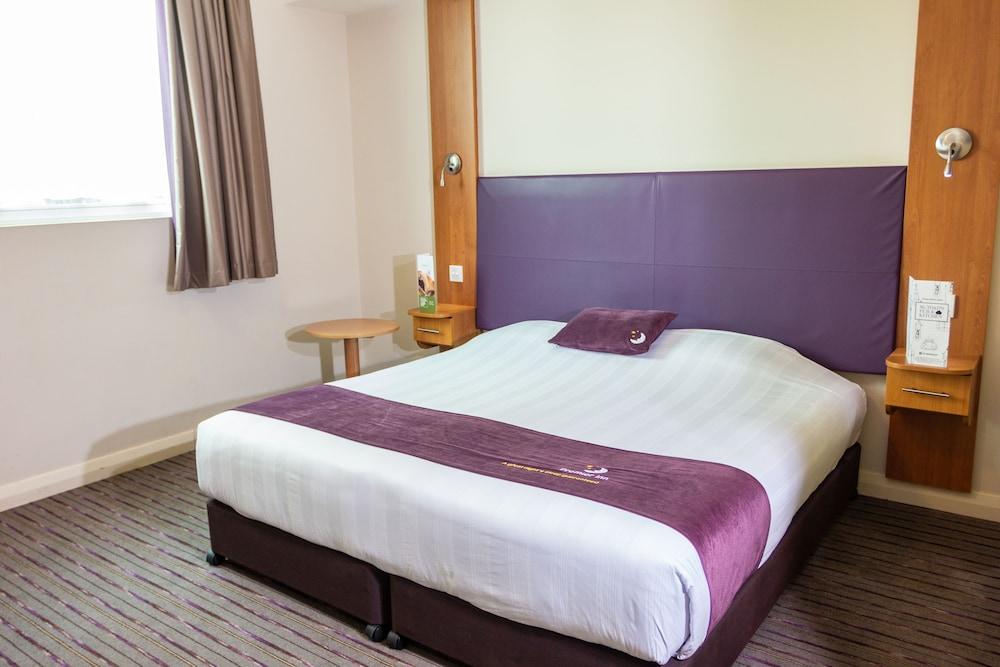 Premier Inn Dubai Silicon Oasis Exterior foto