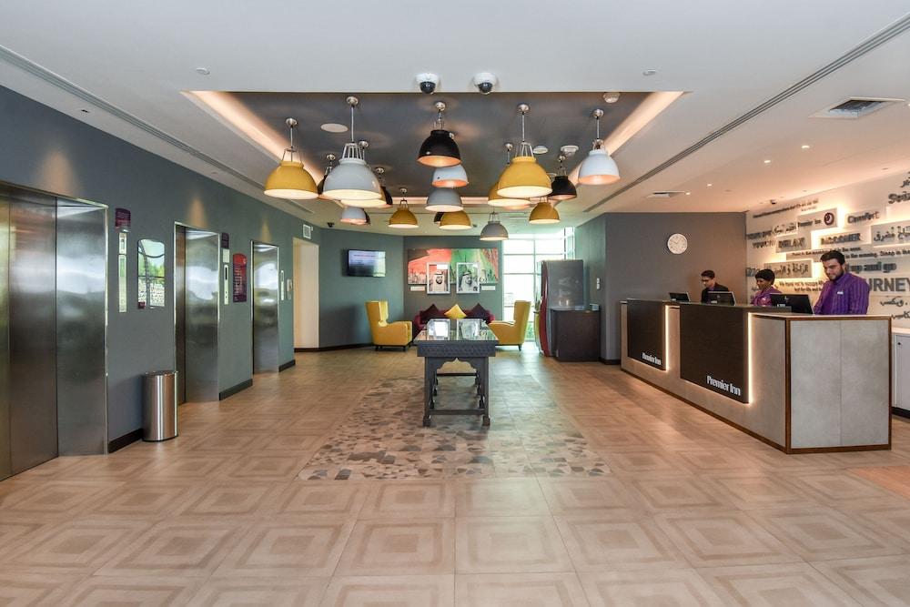 Premier Inn Dubai Silicon Oasis Exterior foto