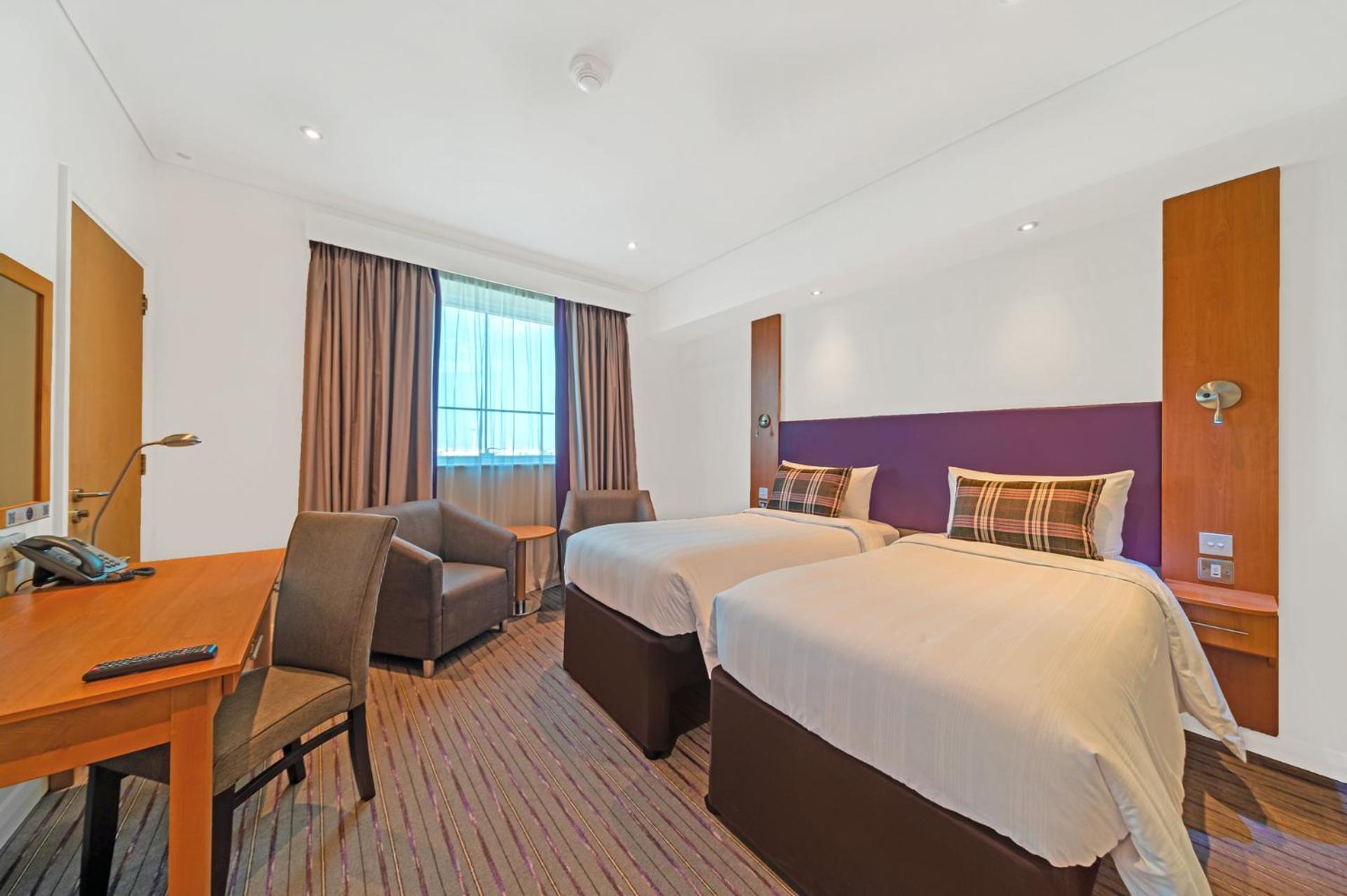 Premier Inn Dubai Silicon Oasis Exterior foto
